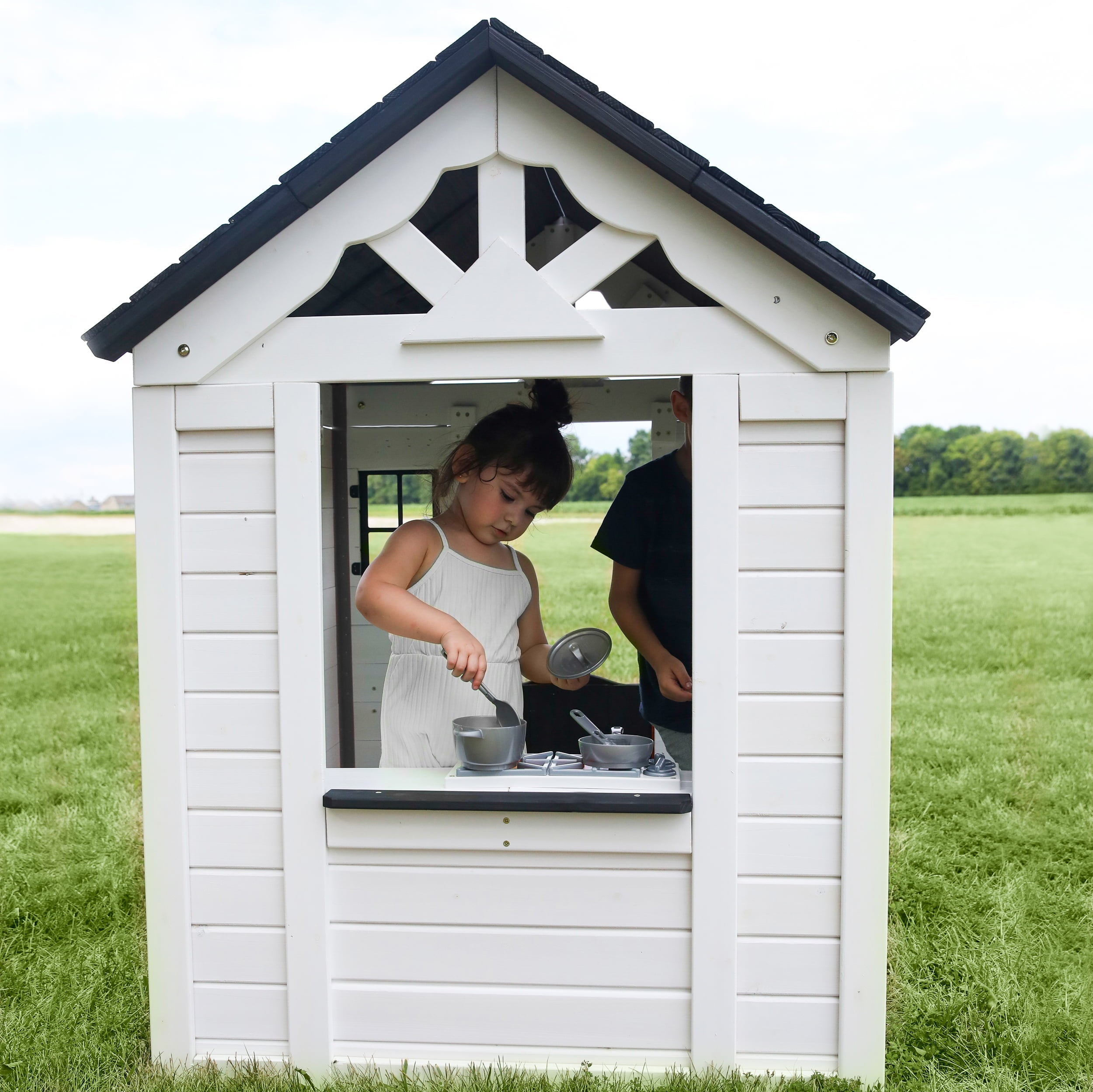 Backyard Discovery Sweetwater Playhouse – White