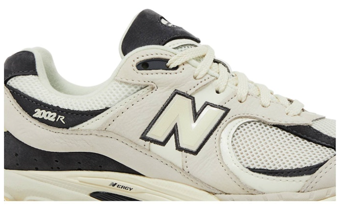 Shoe Palace x New Balance 2002R Lands End M2002RSP Casual Running Shoes