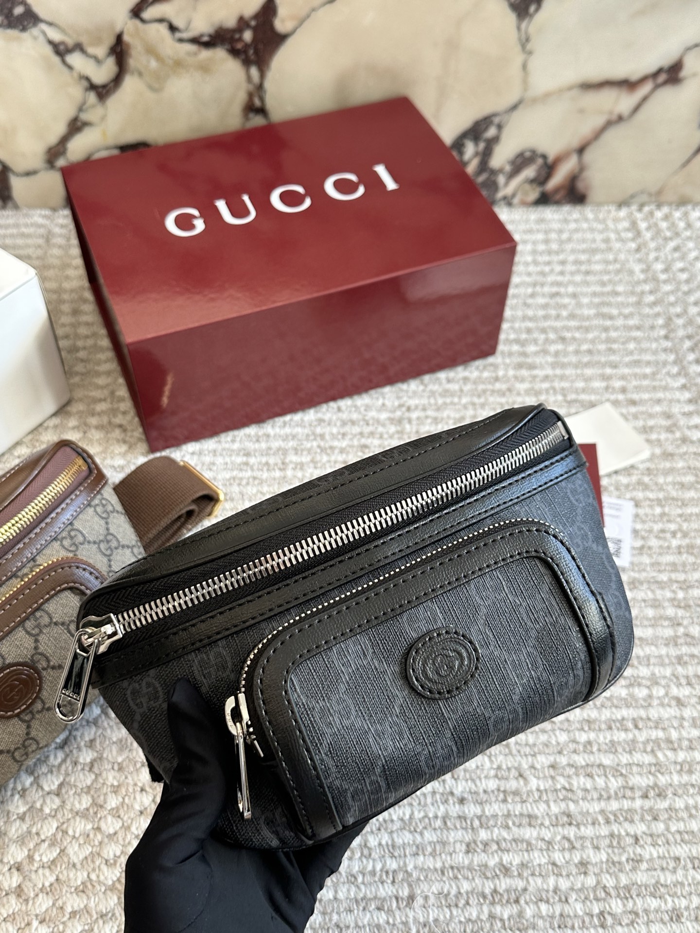GUCCI Waist Bag - cnluxepick
