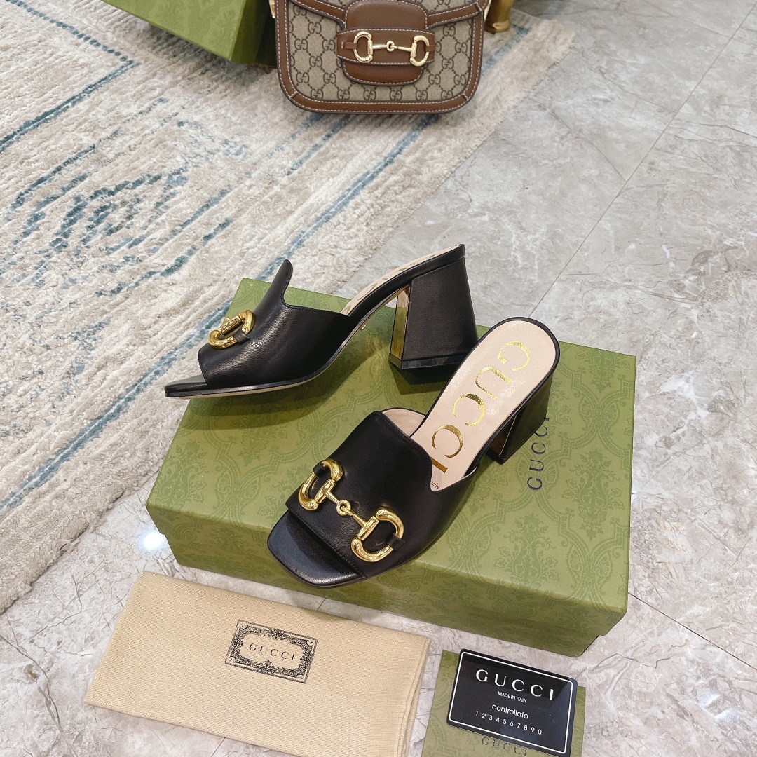 Gucci Women’S Slide Sandal With Horsebit Black