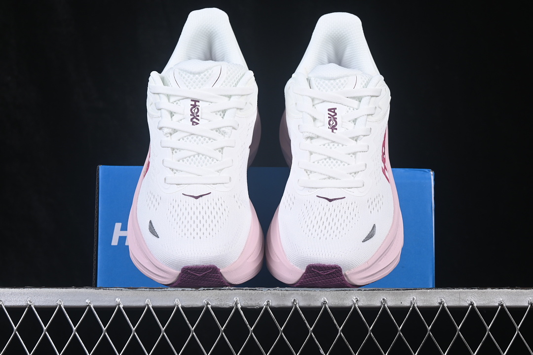 HOKA One One Bondi 9
