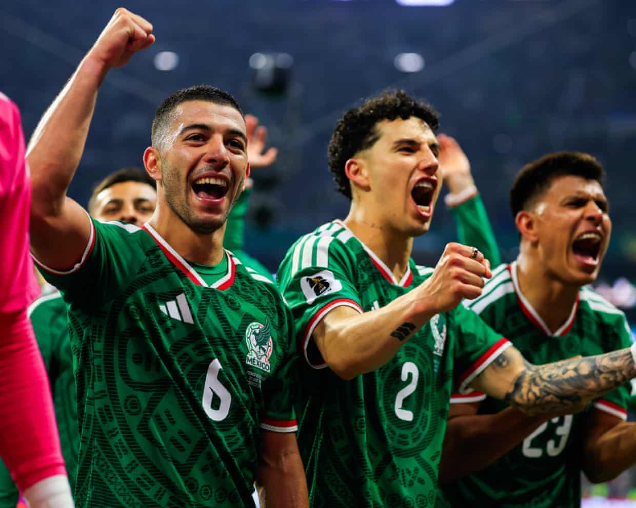 Mexico snap 40-year World Cup knockout curse with dominant 2-0 victory over Ecuador at electric Azteca Stadium