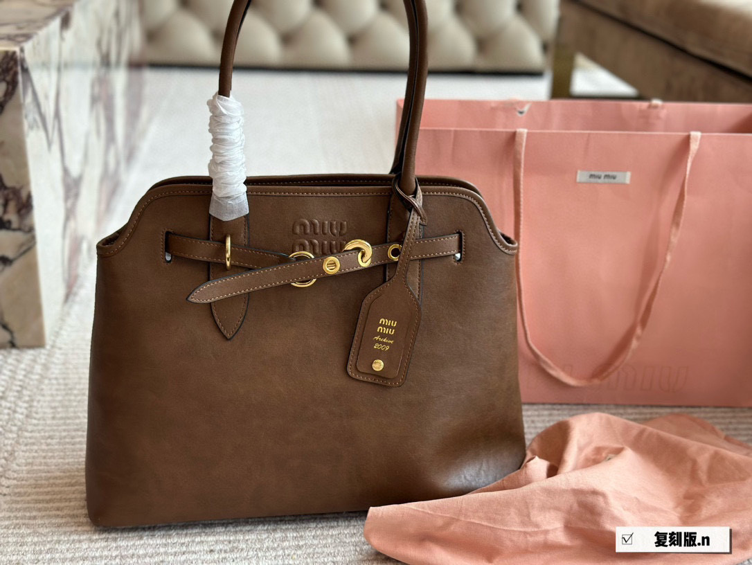 MiuMiu new personalized handbag - cnluxepick