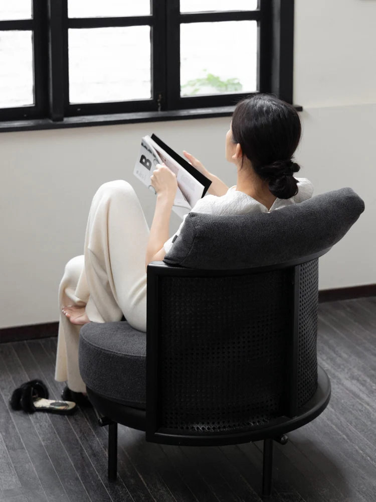 CH077 - Loungechair: British, Wooden, Armchair, Single Seater
