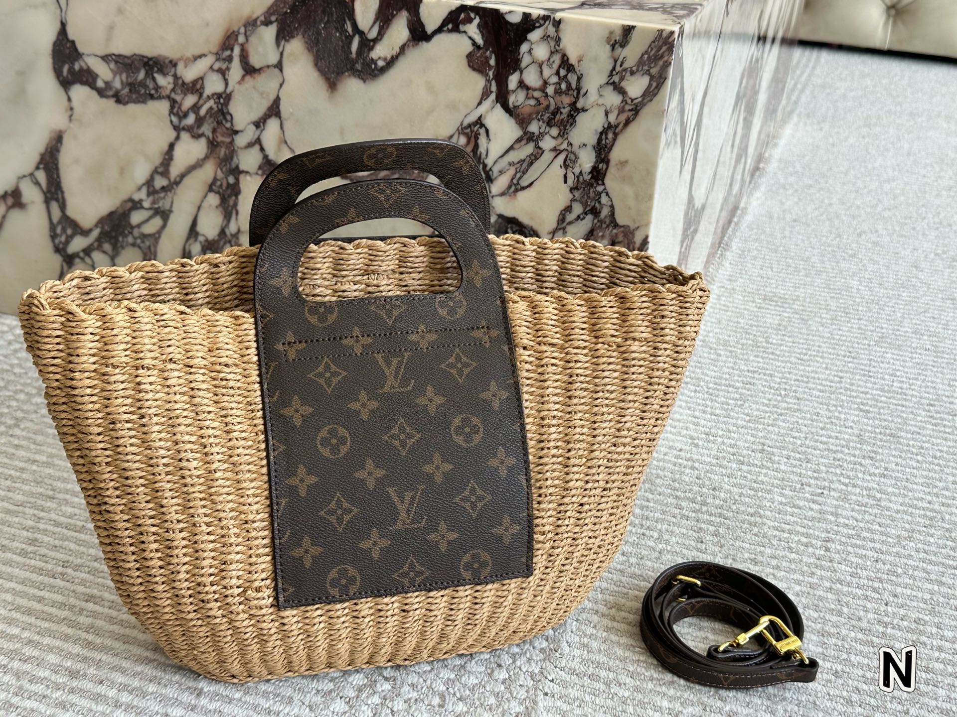 LV straw woven bag hand crossbody casual - cnluxepick
