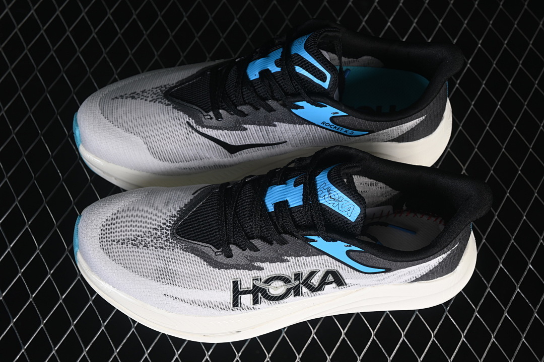 HOKA One One Rocket X 3