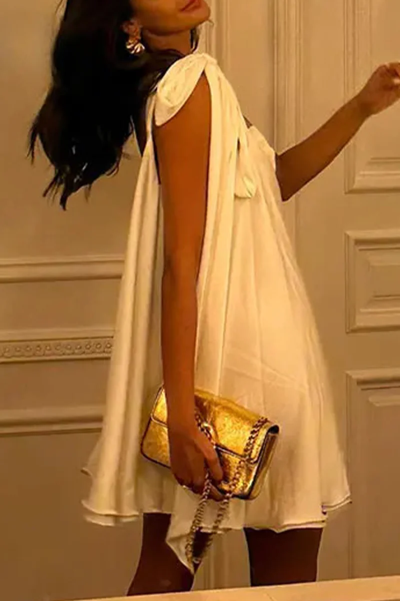 Asymmetrical Sloping Shoulder Backless Mini DressClistos