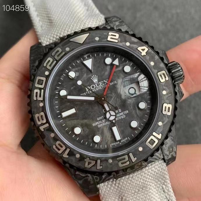 GMT-MASTER II CUSTOM CARBON GREY
