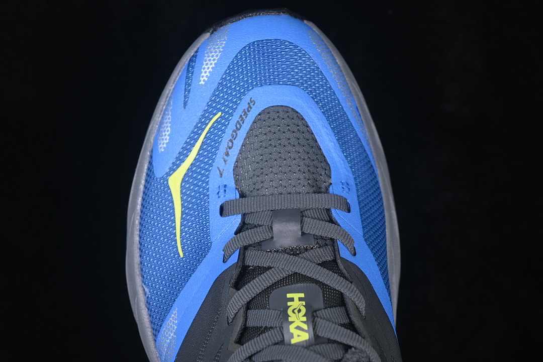 HOKA One One Speedgoat 7