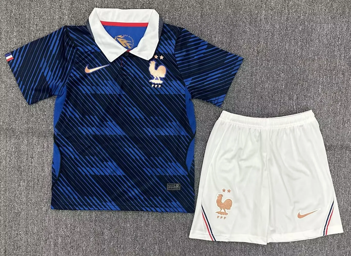Équipe de France Kit Enfant Coupe Du Monde 2026 2027€13.99