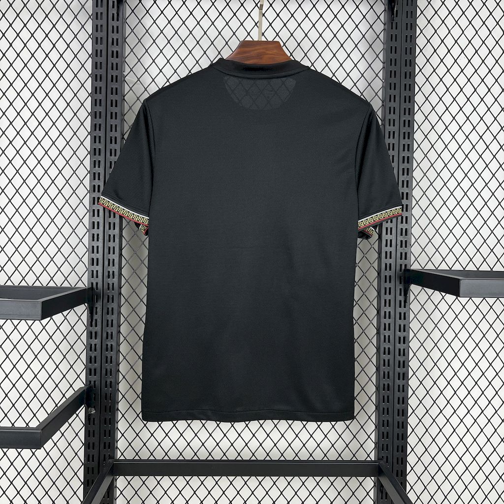 Paris Saint Germain PSG maillot foot concept noir 2025 2026€14.99