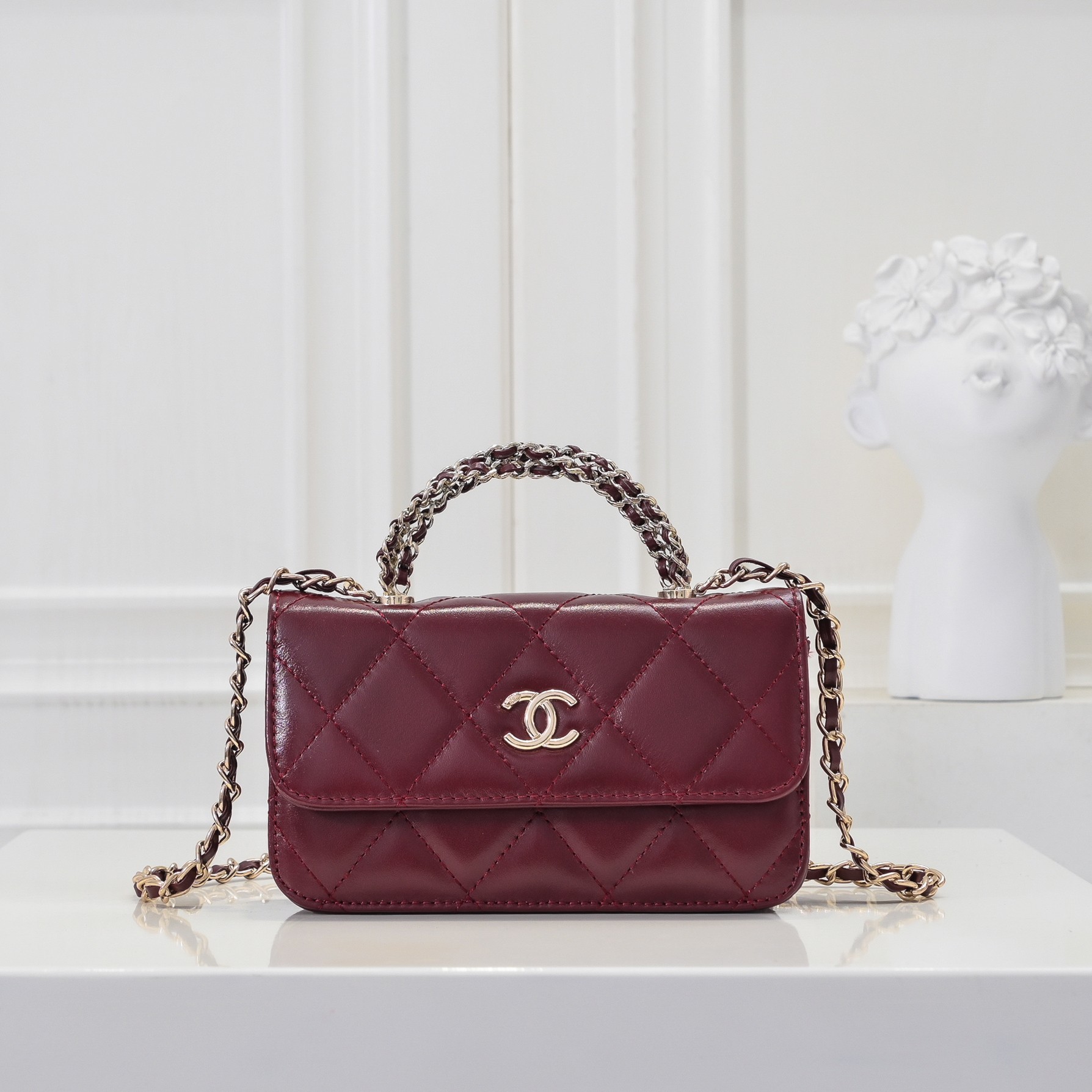 Chanel 24B woc chain bag - cnluxepick