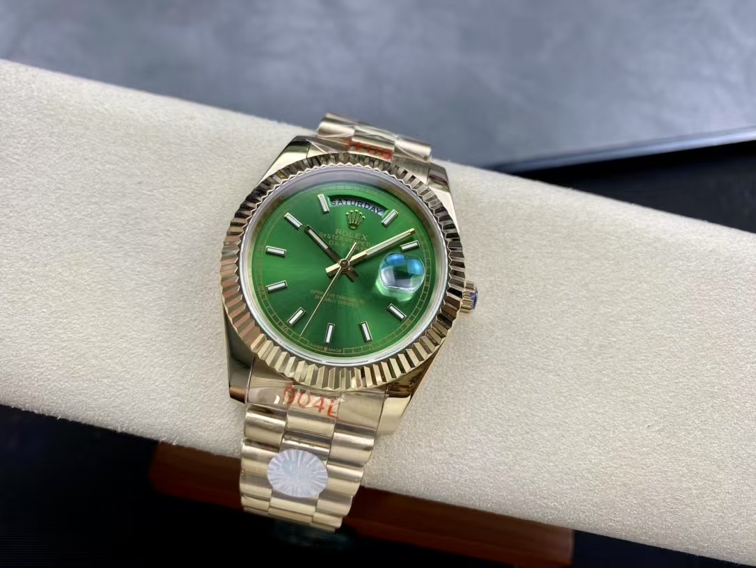 Rolex Datejust 41mm Blue Dial Jubilee 18K White Gold Bezel Watch - cnluxepick