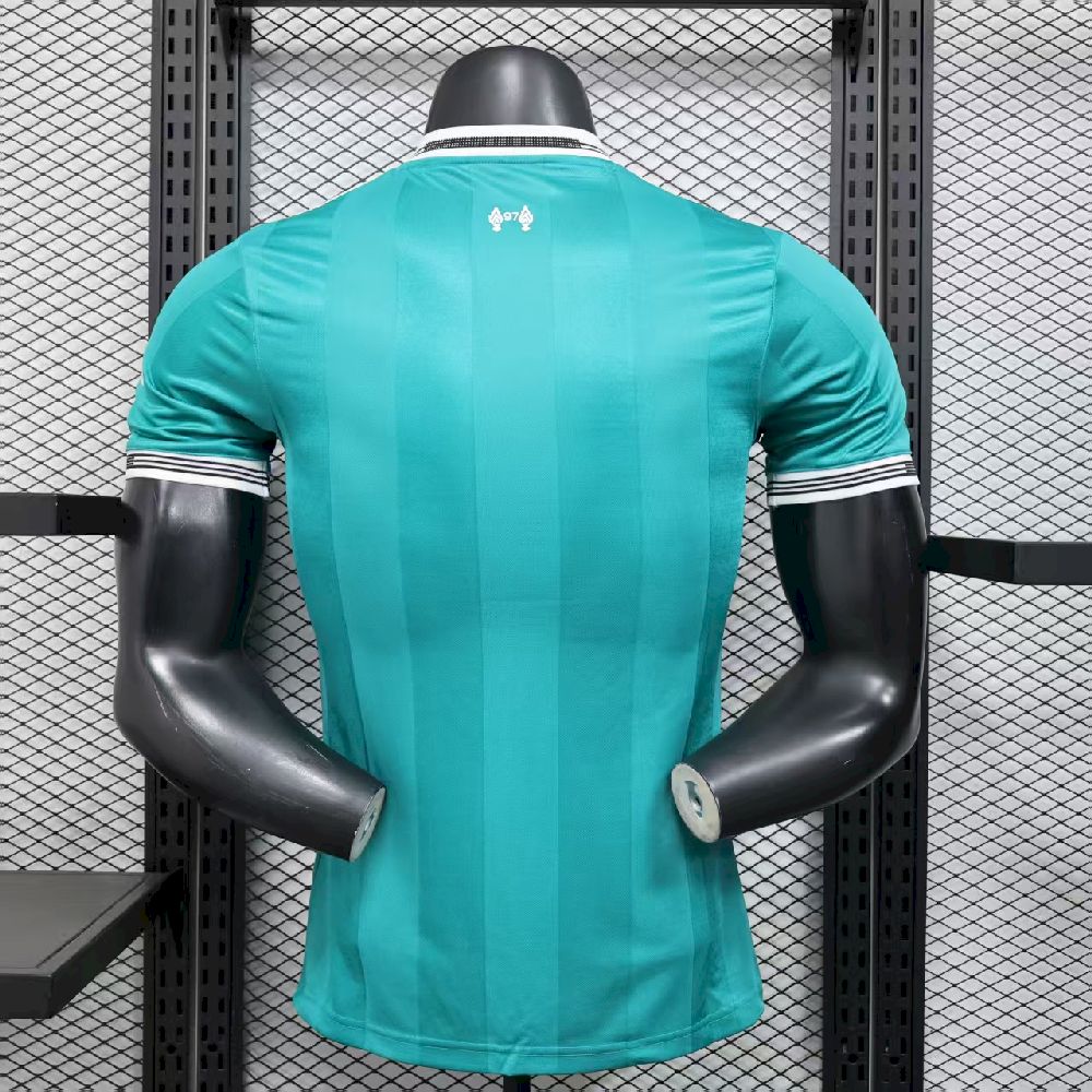 Liverpool maillot foot third 2025 2026€14.99