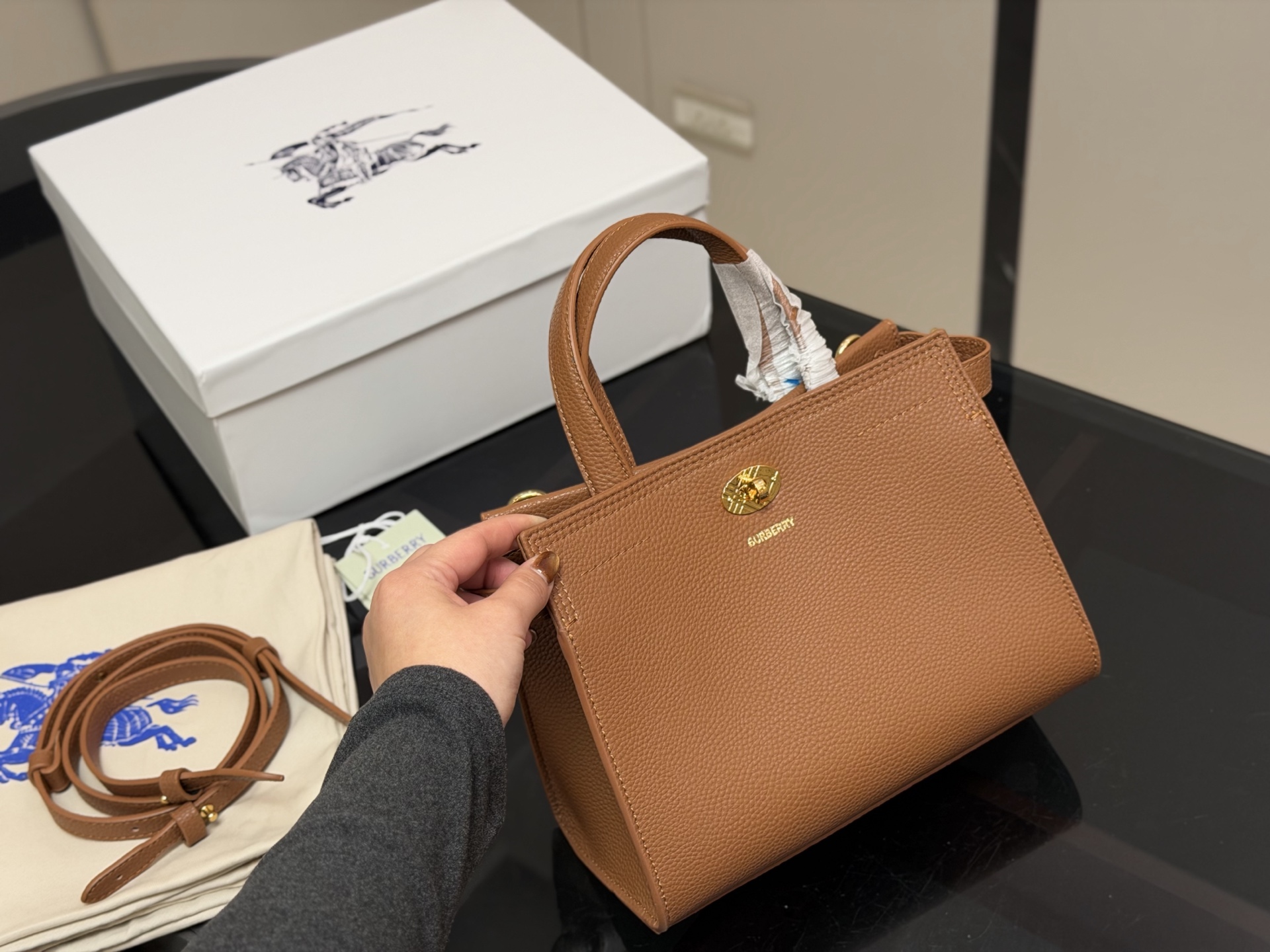 Burberry Frances handbag - cnluxepick
