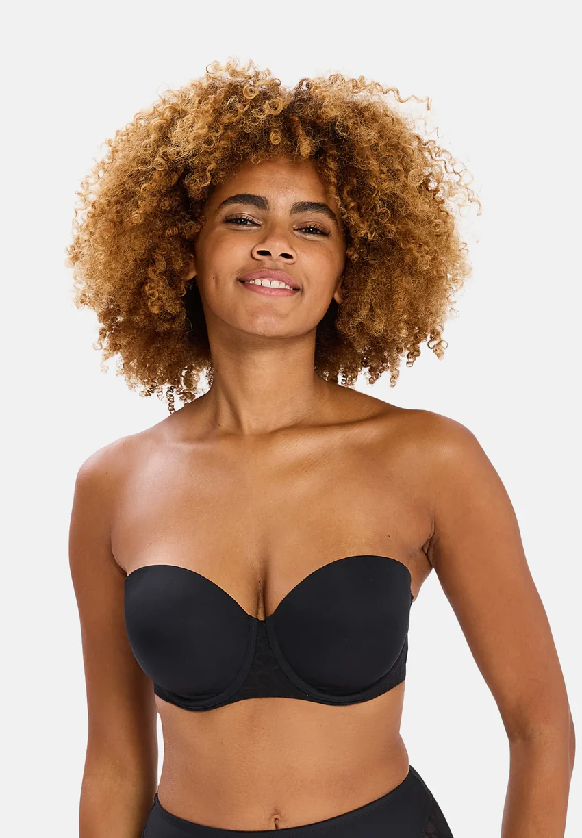 Soutien-gorge bandeau avec armatures Perfect Curves Noir