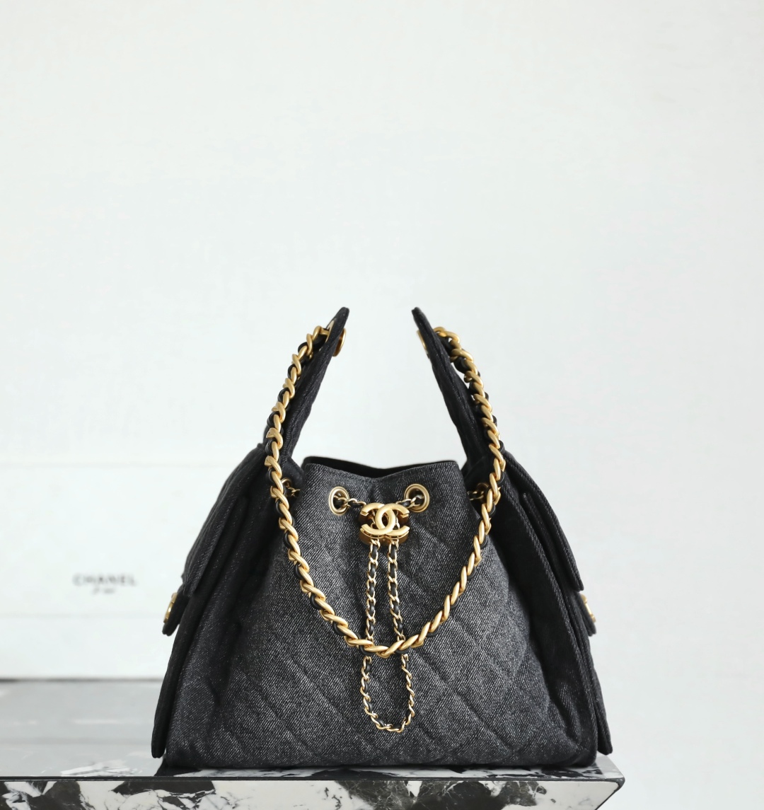 Chanel crossbody bag 25 Small Handbag Washed Denim & Gold-Tone Metal Black 30cm/11.8in