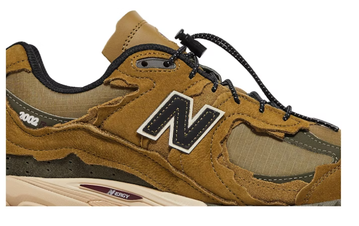 New Balance 2002R Protection Pack - High Desert M2002RDP Casual Running Shoes