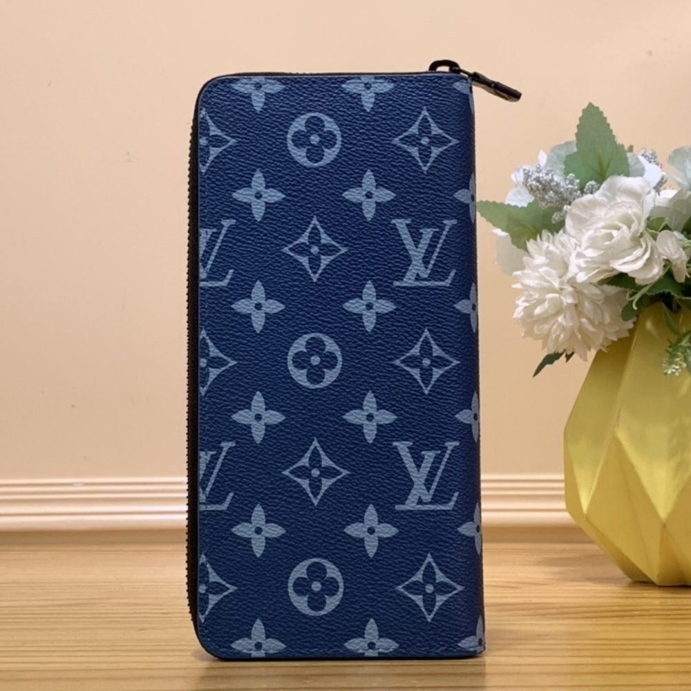 Louis Vuitton Zippy Vertical Wallet Monogram Blue 7.9 Inches M82799