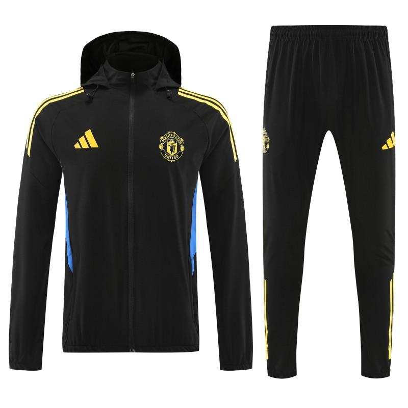 Manchester United Survêtement / Training 2025 2026€39.99