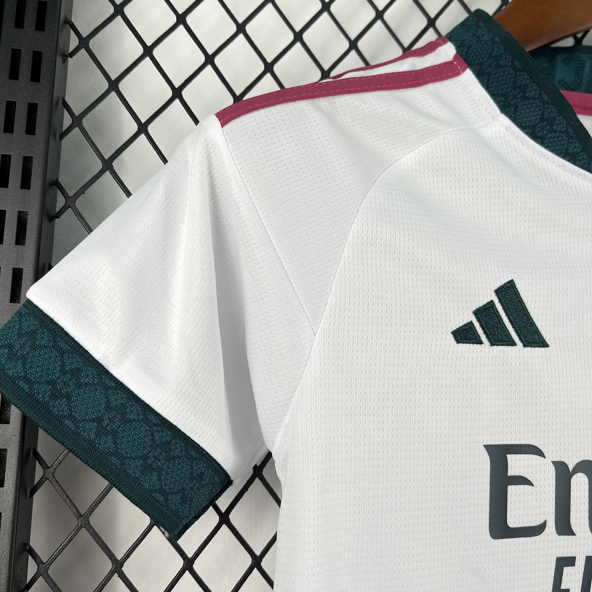 Kids Real Madrid 2026/27 Home Jersey 16-28