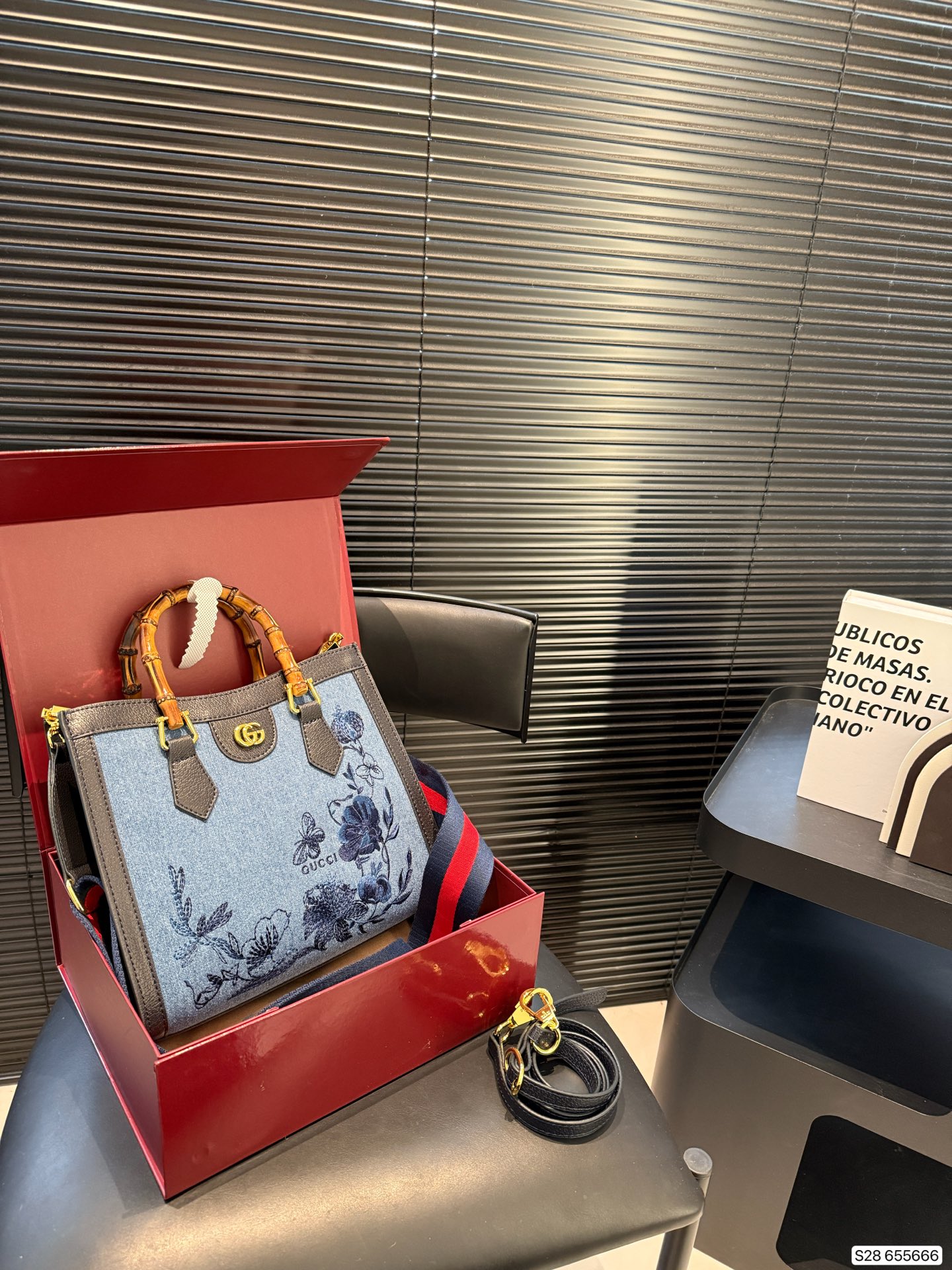 Gucci Bamboo Tote Bag - cnluxepick