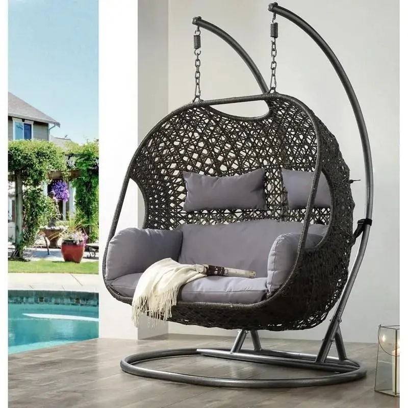 Wicker Patio Swing Chair – All-Weather Outdoor Hammock Seat (2025)