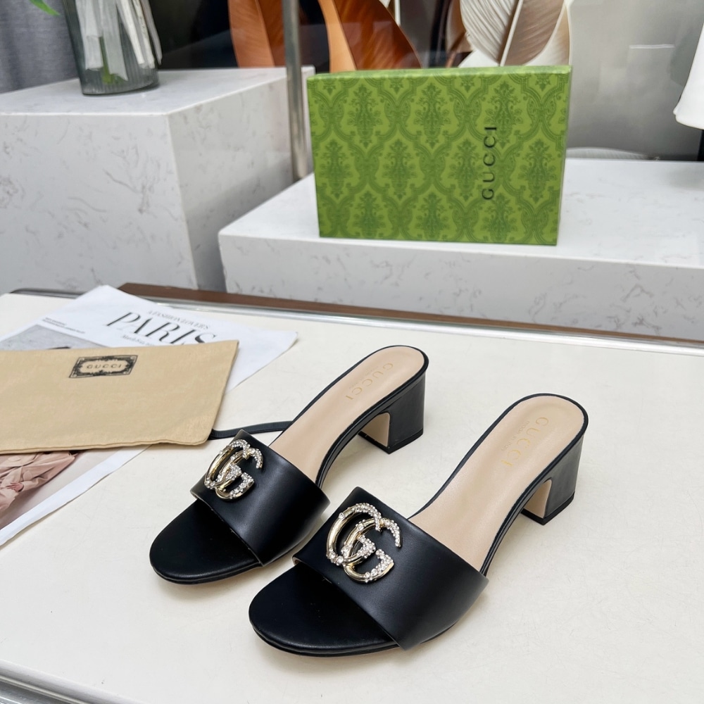Gucci Nojum Women’S Slide Sandal Black