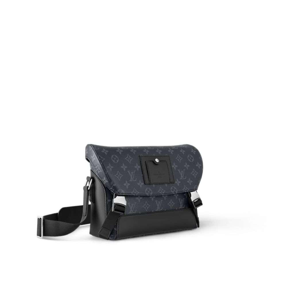 Louis Vuitton Voyager Messenger PM Black 33cm M40511