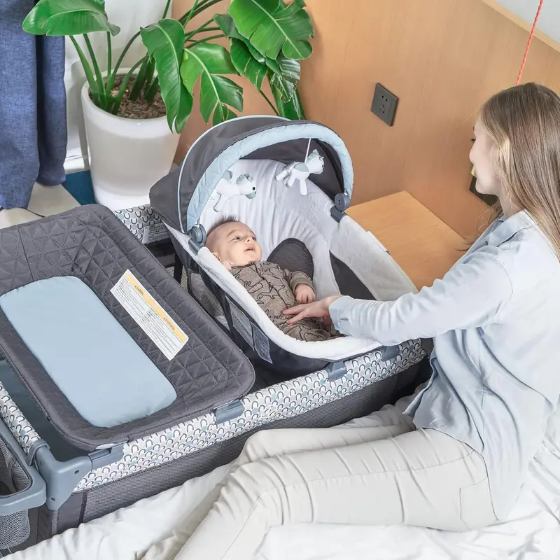 QUTANIX 5-in-1 Multifunctional Pack ‘n Play — Includes Bassinet & Travel Features