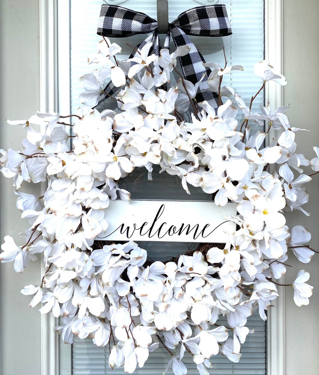 [Early Spring Sale] Buffalo Plaid & White Dogwood Fresh Wreath