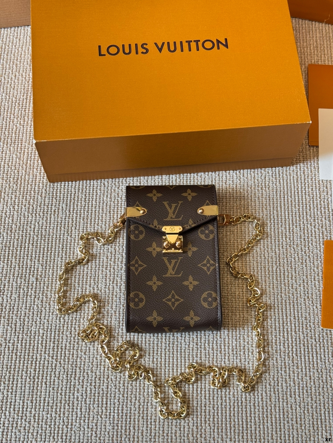 LV Vertical ZippyWallet vertical mobile phone bag - cnluxepick