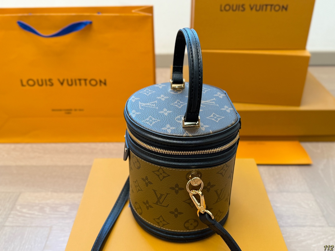 LV fortune bucket portable crossbody bag - cnluxepick