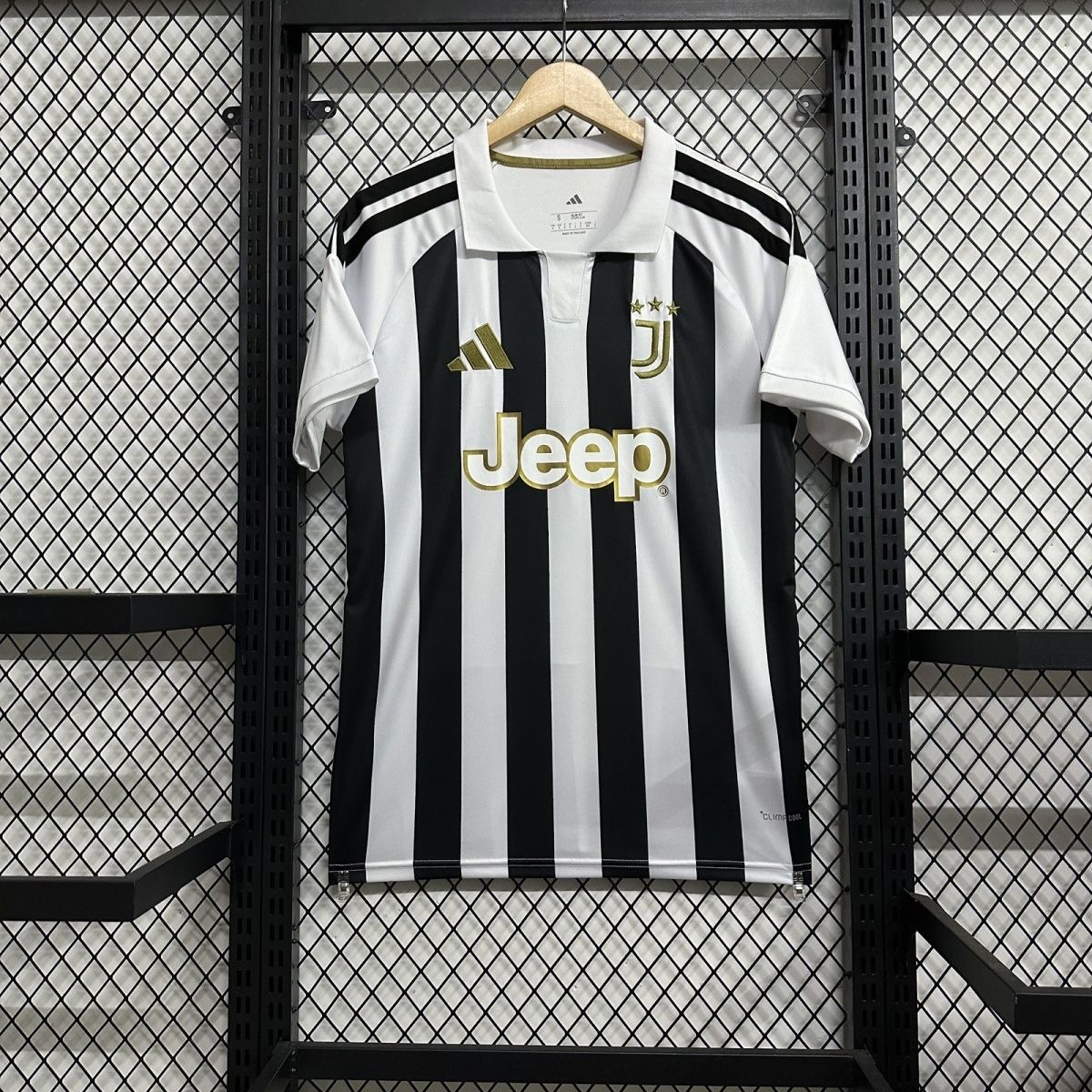Juventus 26-27 home fan version