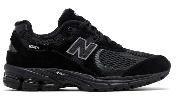 New Balance 2002R Tape Layer Pack - Black M2002WB Casual Running Shoes