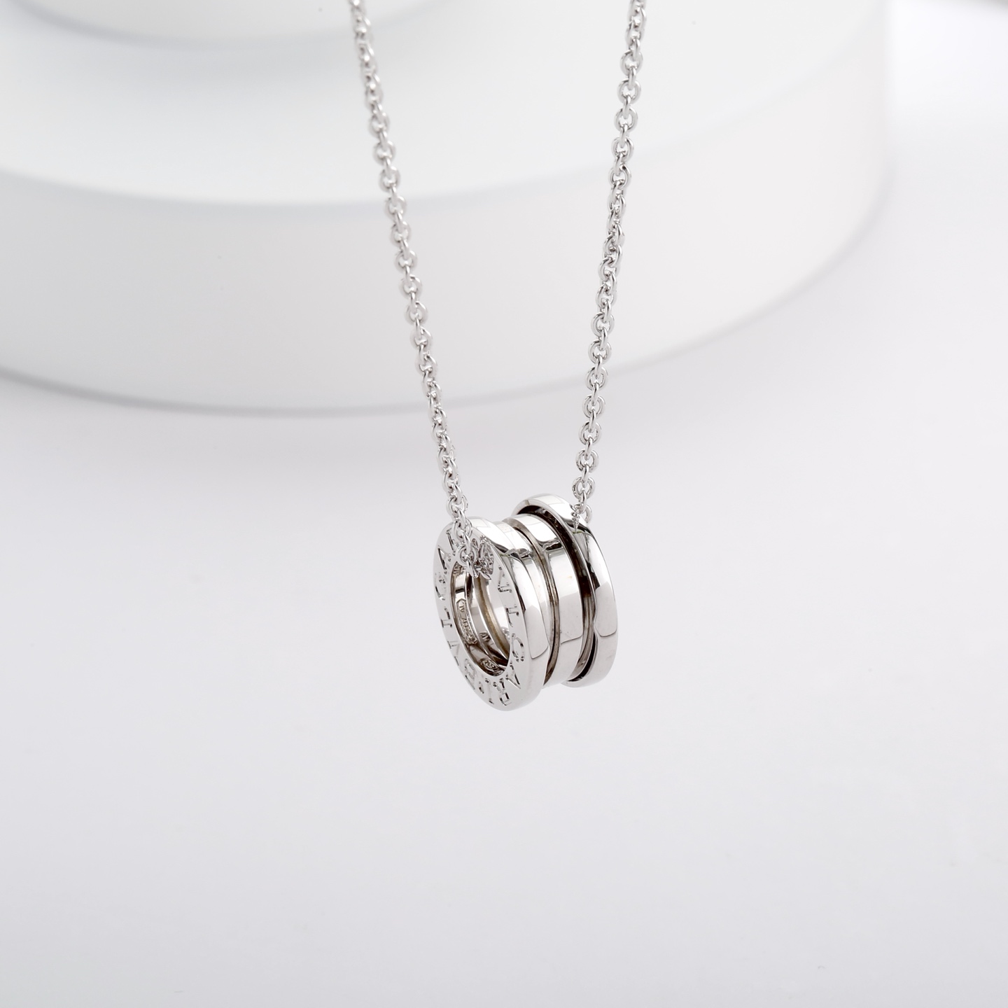 Bulgari Spring Necklace - cnluxepick