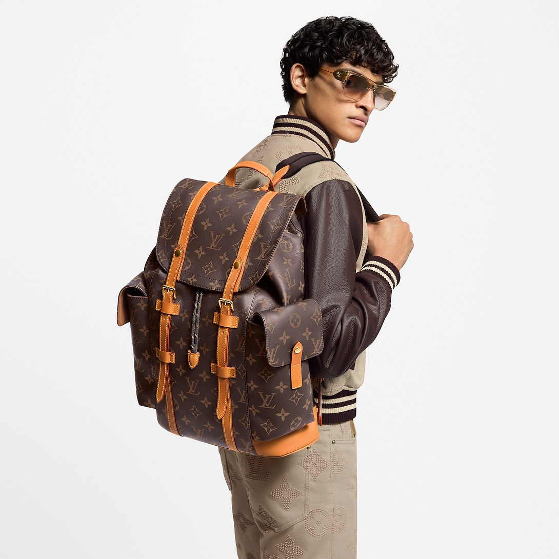 Louis Vuitton Christopher Mm M14038