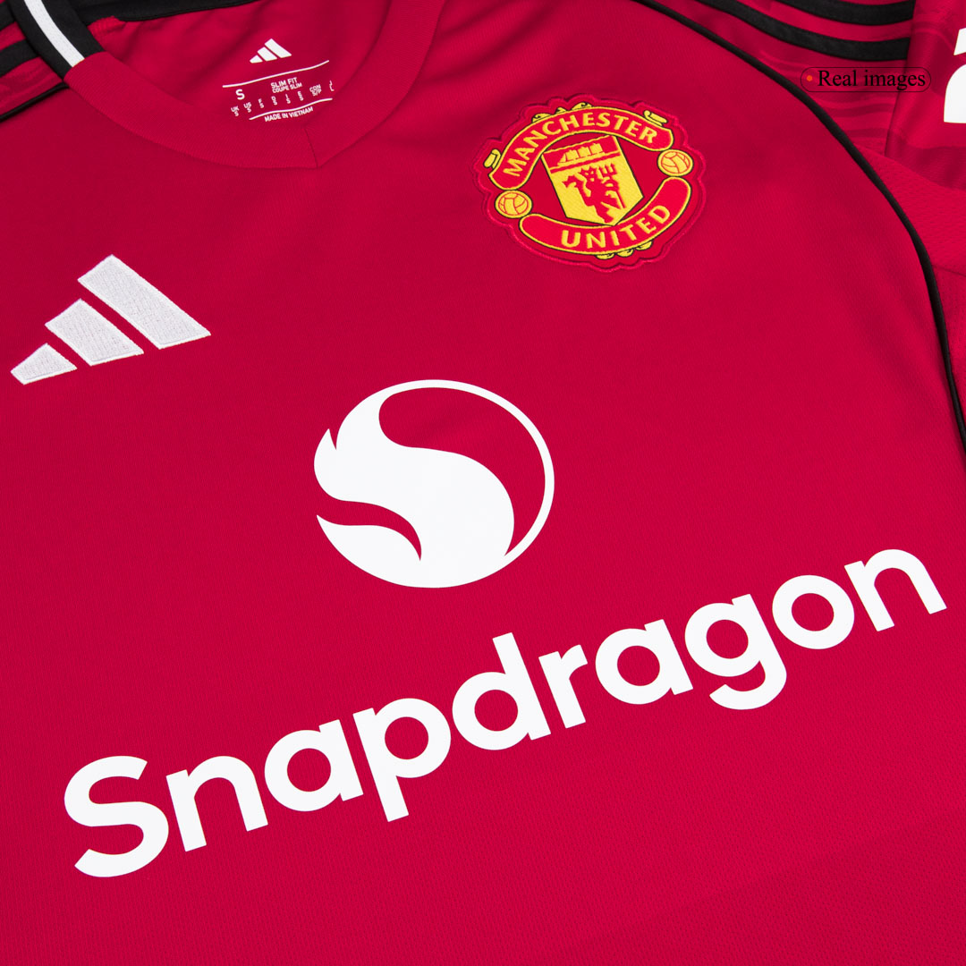 B.FERNANDES #8 Manchester United Home Soccer Jersey 2025/26