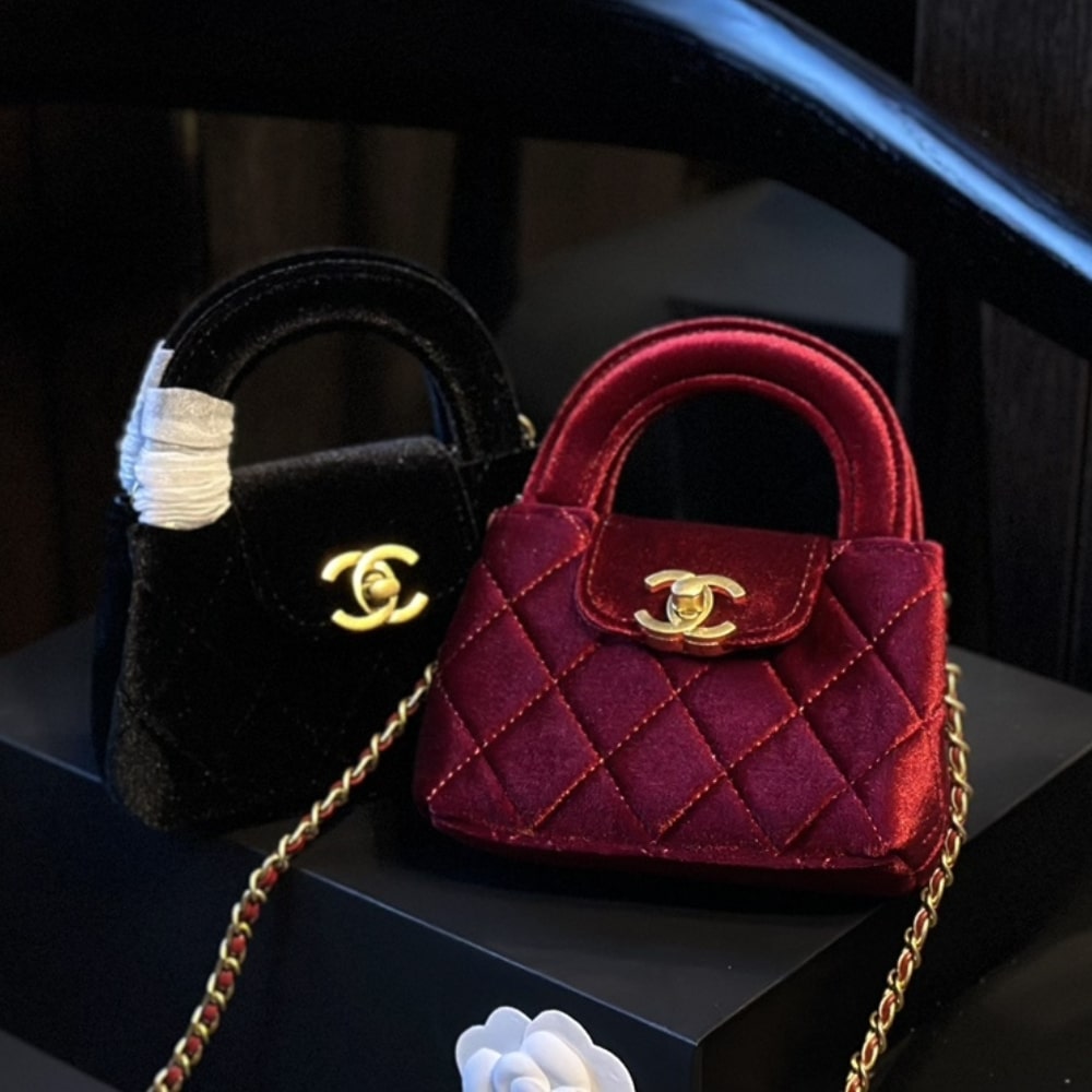 Chanel Velvet Nano Kelly Re Edition Black 13Cm/5.1in