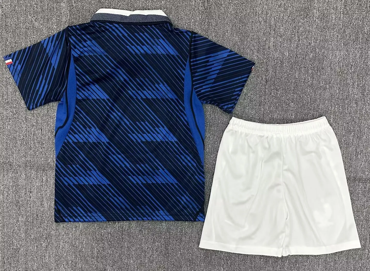 Équipe de France Kit Enfant Coupe Du Monde 2026 2027€13.99