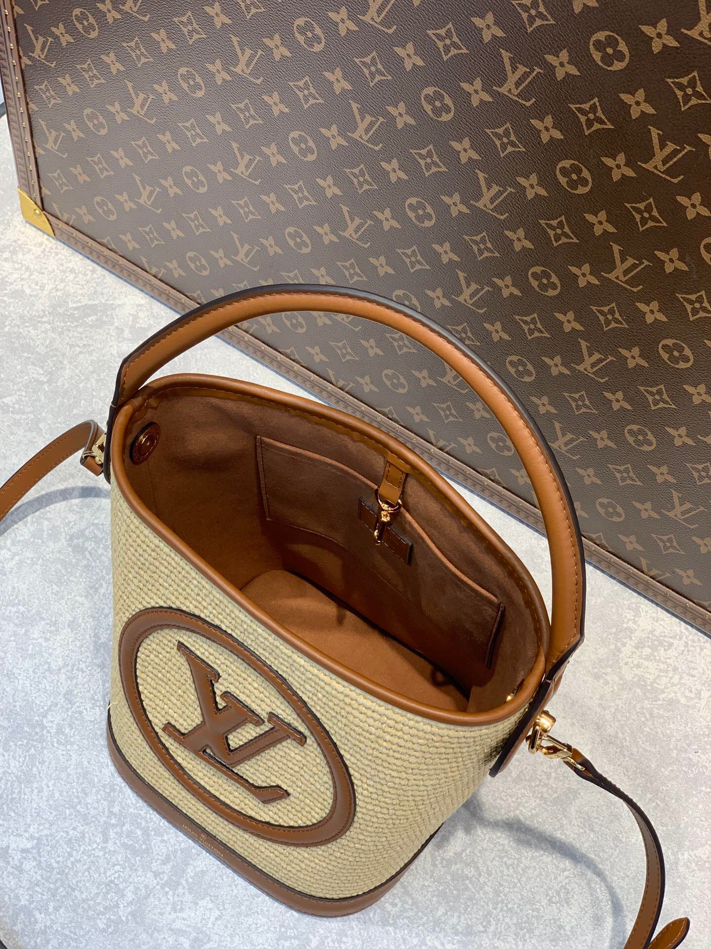 Louis Vuitton Petit Bucket 23Cm Brown