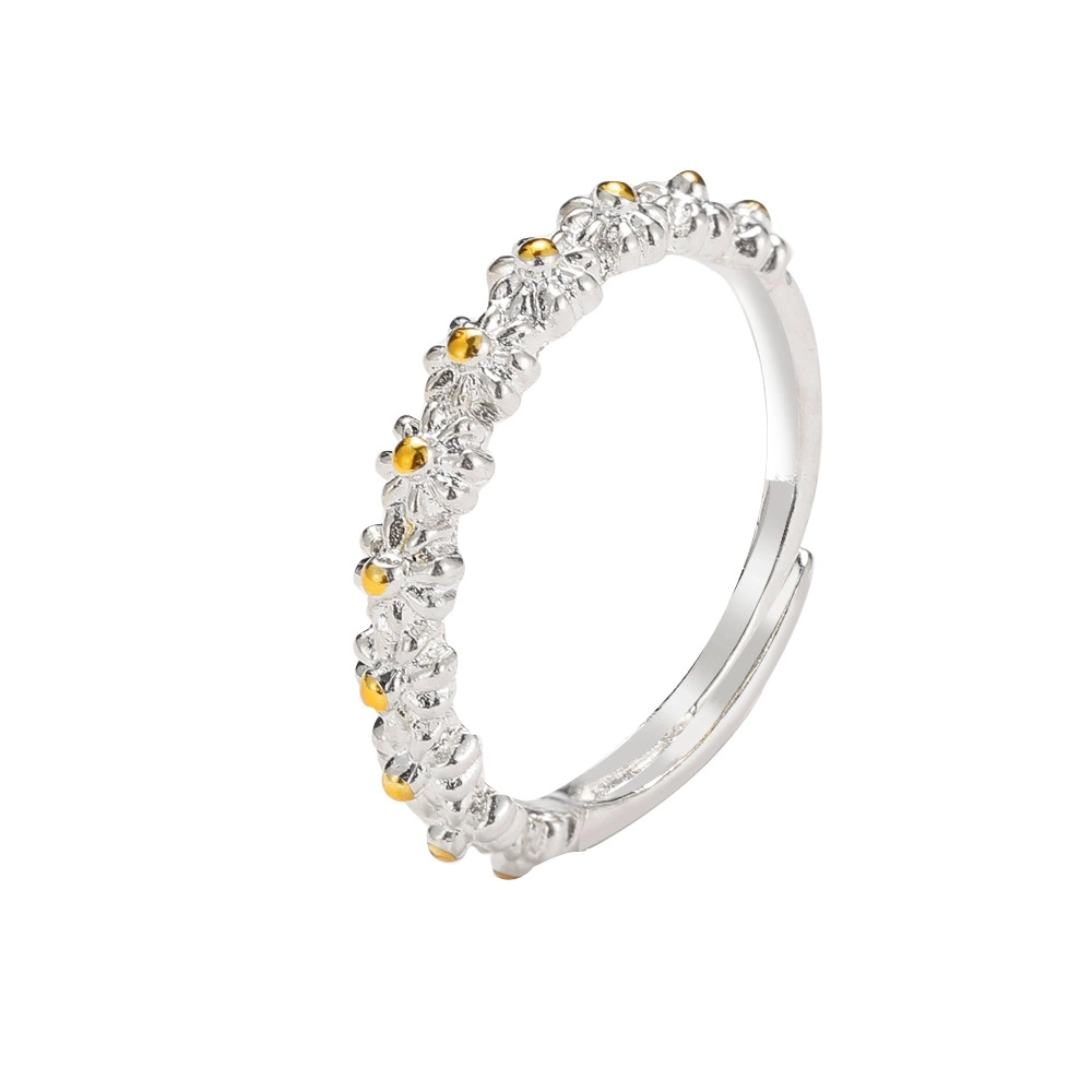 Two-Tone Daisy Open Flower Ring for Women