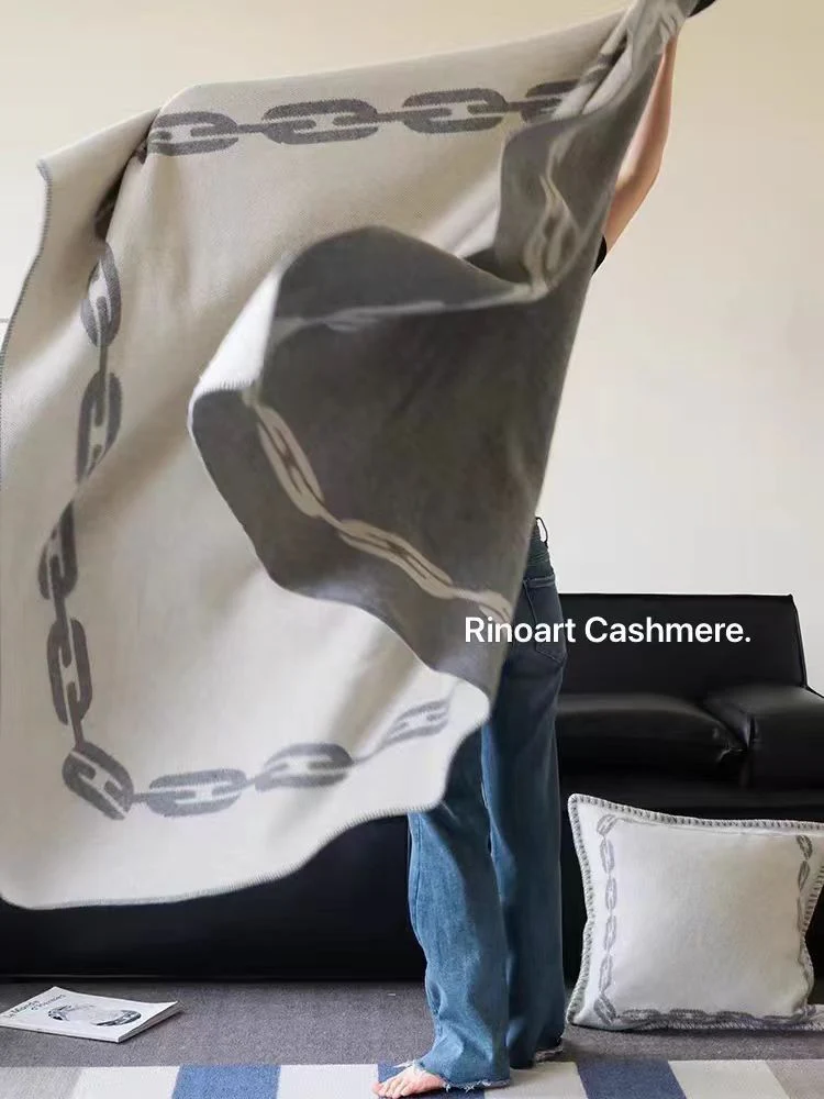 CP078 - Luxury Cashmere Wool Blanket (1522g) - Oversized, Reversible Colors