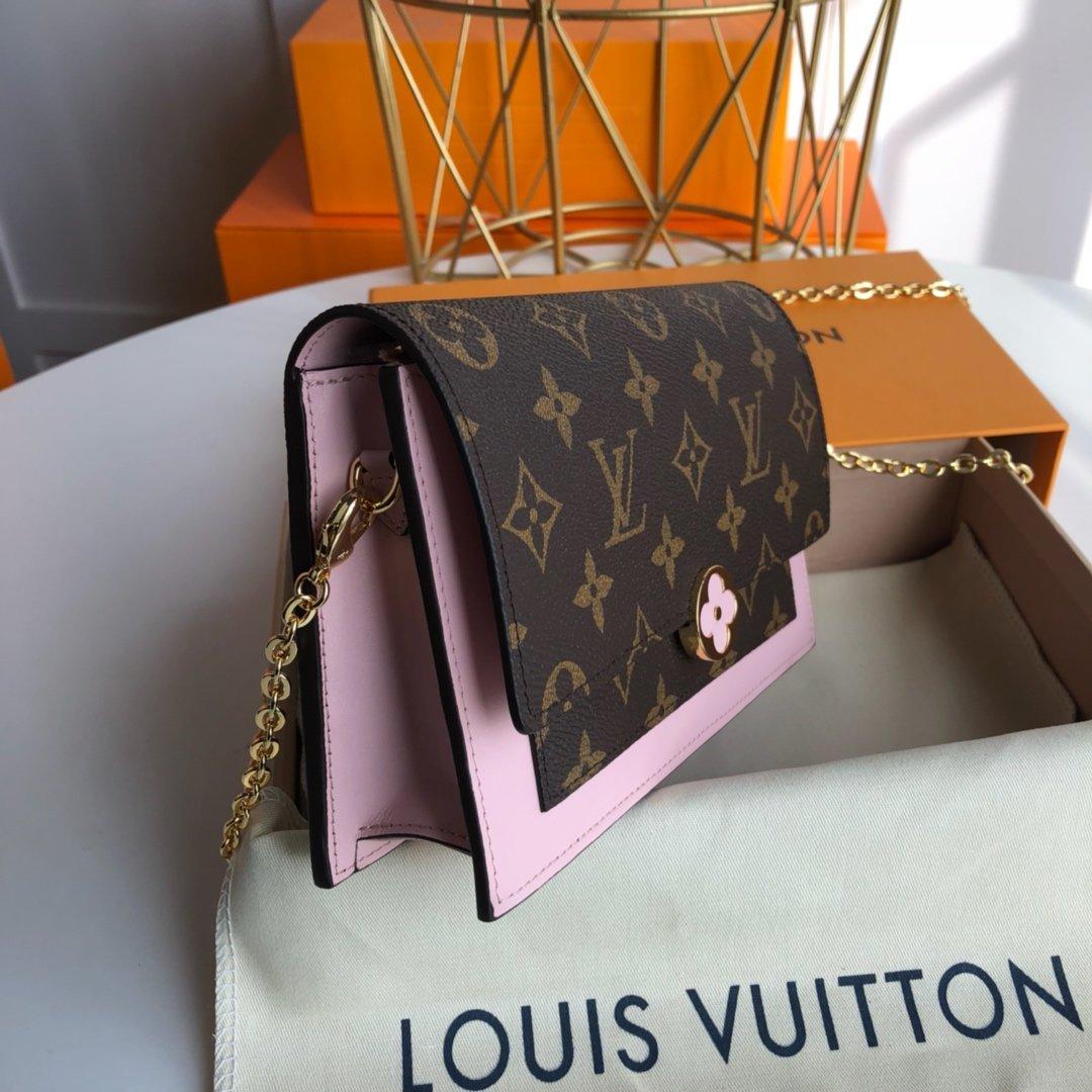 Louis Vuitton flore chain wallet