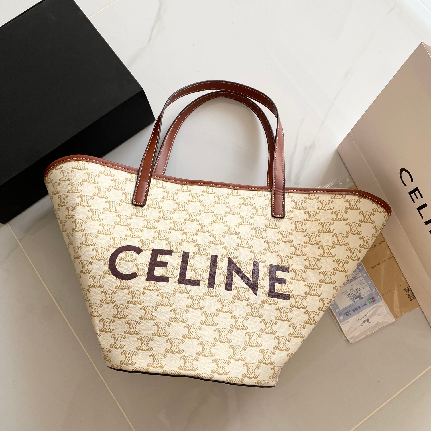 Celine shoulder handbag - cnluxepick