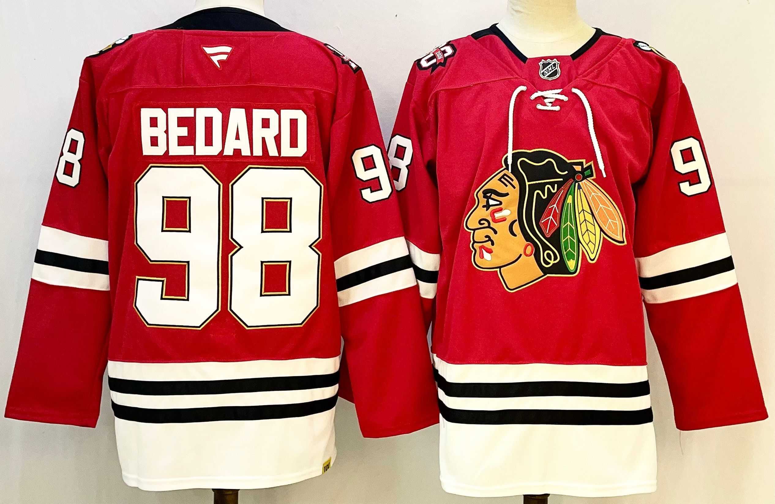 Men's Chicago Blackhawks Connor Bedard #98 Fanatics Red Player Jersey