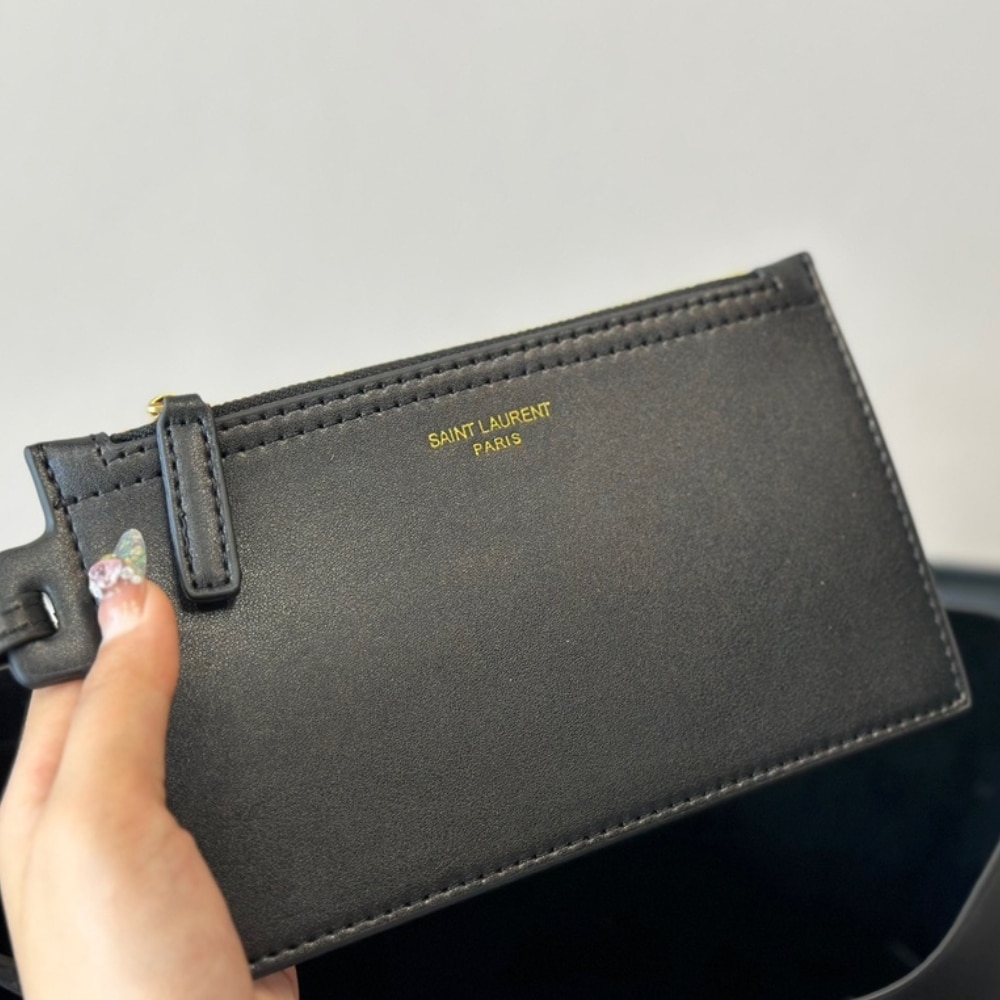 Saint Laurent Shopping Leather Black 37Cm
