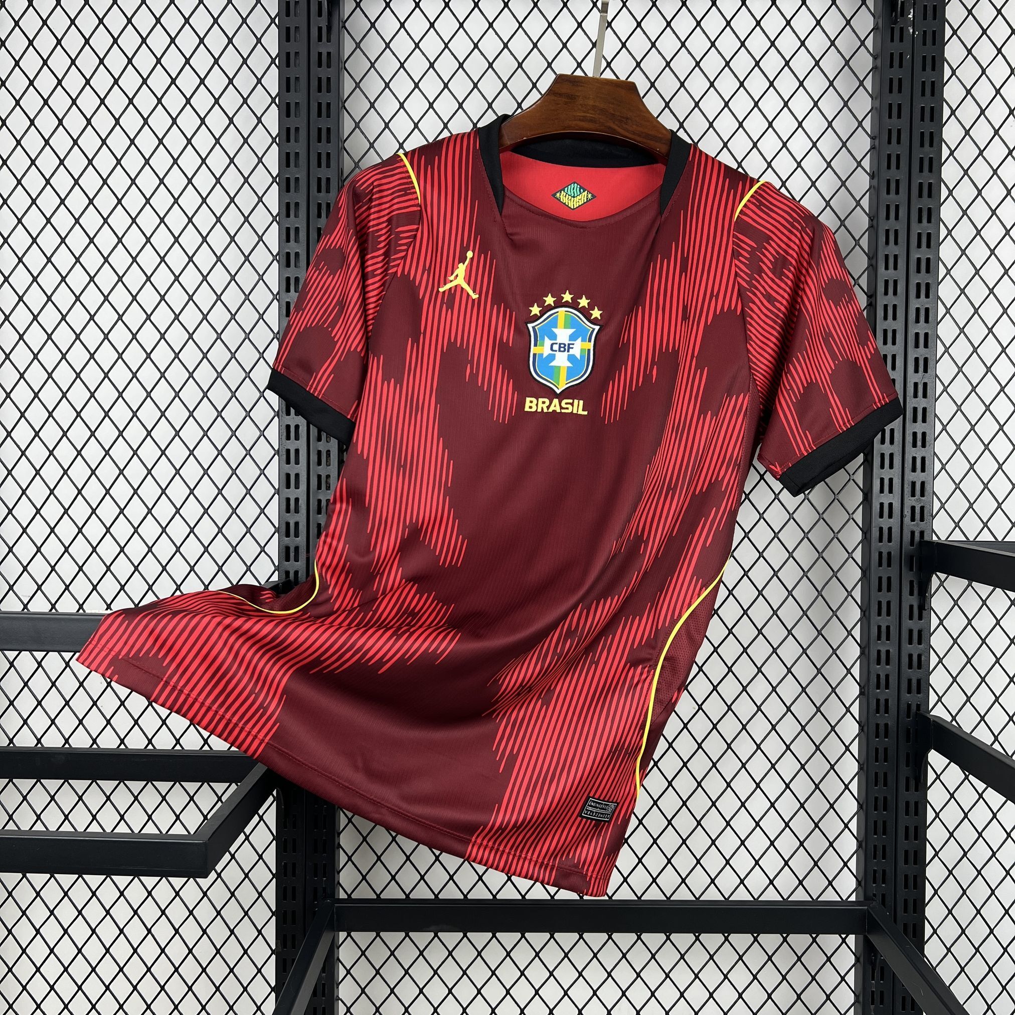 Brésil maillot foot 2026 2027 gardien Coupe Du Monde€14.99