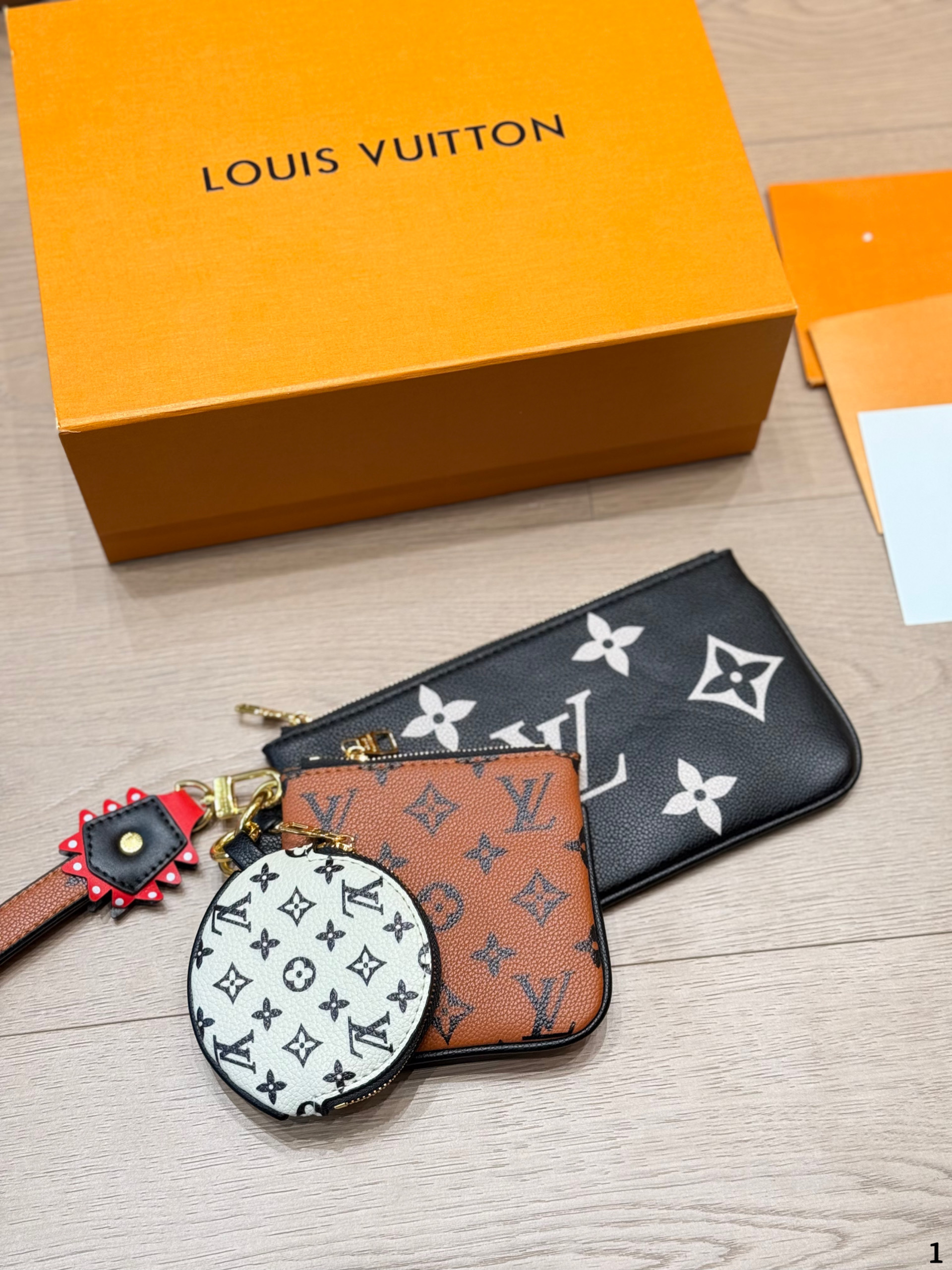 Louis Vuitton Trio 3-in-1 Coin Purse - cnluxepick