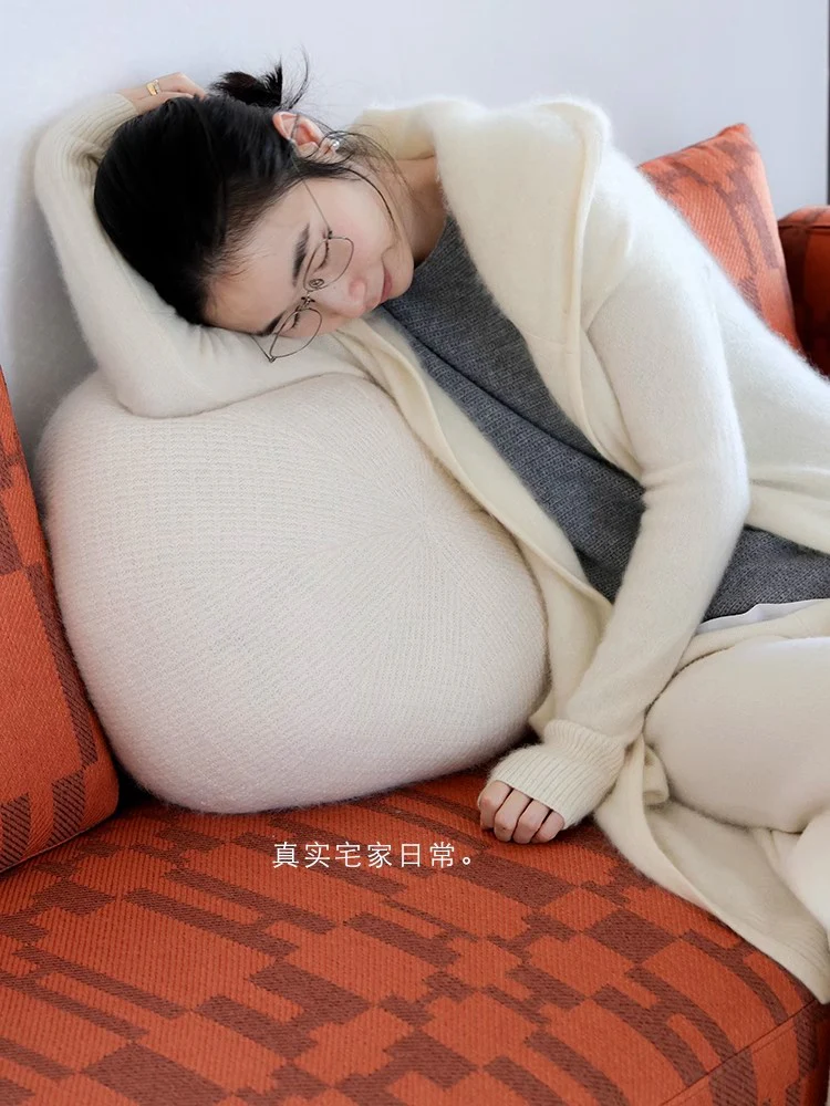 BD089 - Marshmallow Hug Pillow / Dual-Purpose Round Seat